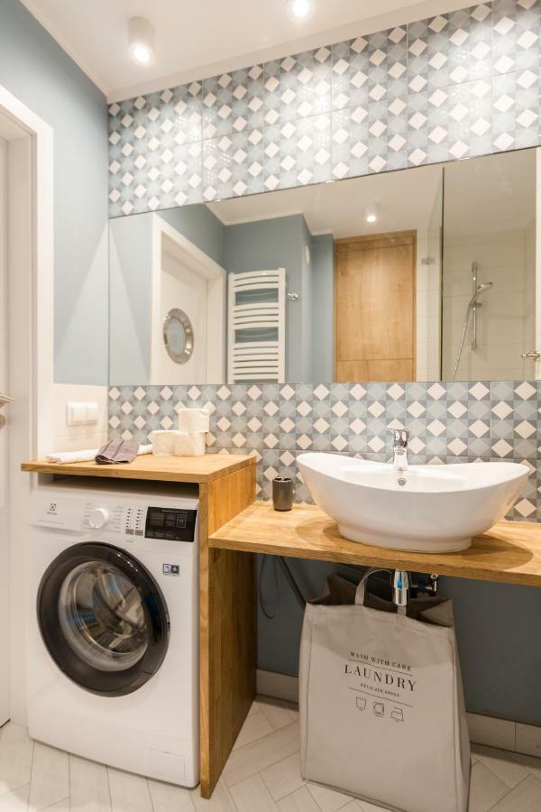 Apartament Downtown Apartman Gdynia Kültér fotó