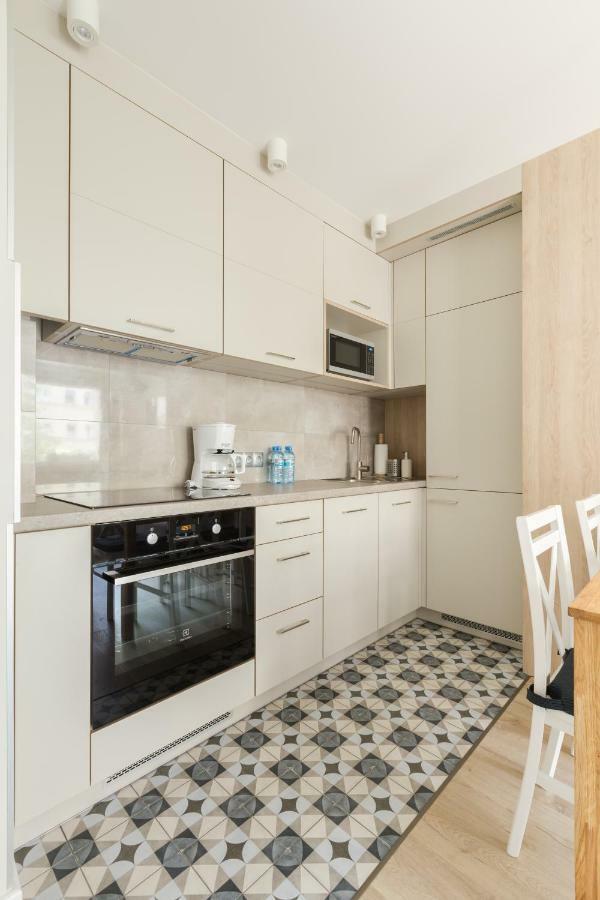 Apartament Downtown Apartman Gdynia Kültér fotó